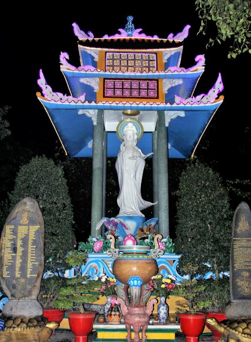 Cần Hiểu Lại Nghi Lễ Tự Tứ